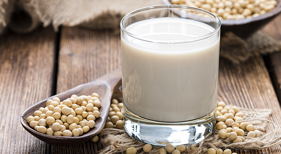 Betreffende paneel Validatie Ik wil of kan geen zuivelproducten zoals melk nemen, kan ik melk vervangen?  | Voedingscentrum